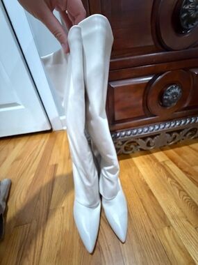 Nicole Miller White Pointed Over-the-Knee Boots